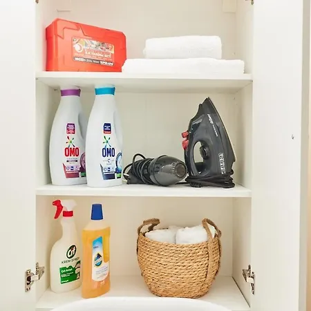 Stunning 3br 3bathroom 3ac Near Metro D4 아파트 *